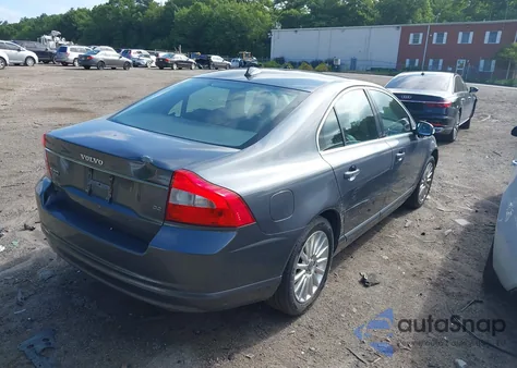 2007 Volvo S80 3.2 from USA, damaged, VIN YV1AS982471041447